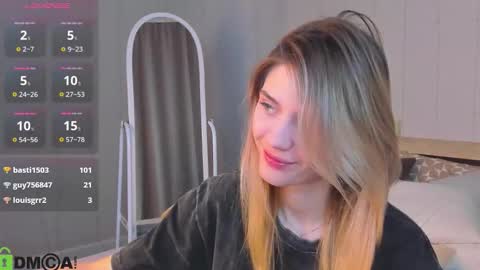 sandraa_anderson online show from 11/26/25, 12:11