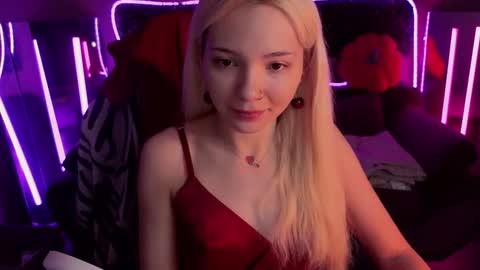 Sandy  online show from 11/22/25, 02:21