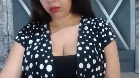 sandraclarkx69 online show from 02/01/25, 11:43