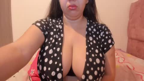 Snapshot of sandraclarkx69 chatting on 06/25/26, 12:31 sandraclarkx69 online show from 06/25/26, 12:31