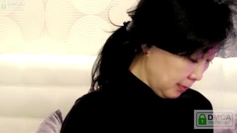 Sandra online show from 03/03/25, 12:37