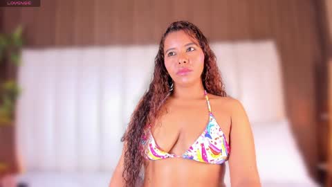 Sandra online show from 04/12/26, 03:55