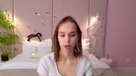 San online show from 11/02/25, 03:09