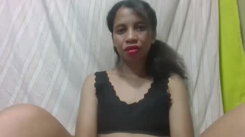sandrinah788632 online show from 11/02/25, 02:52