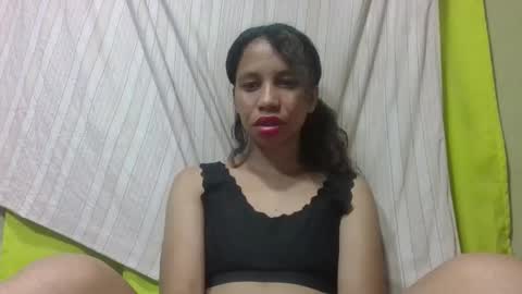 sandrinah788632 online show from 11/05/25, 04:01