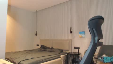 DeAlex online show from 02/26/25, 03:41