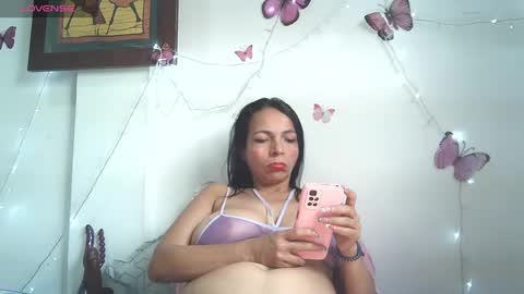 Snapshot of sandy10_vanegas chatting on 02/17/25, 06:48 sandy10_vanegas online show from 02/17/25, 06:48