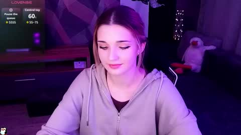 sandy_belle88 online show from 10/16/25, 09:27