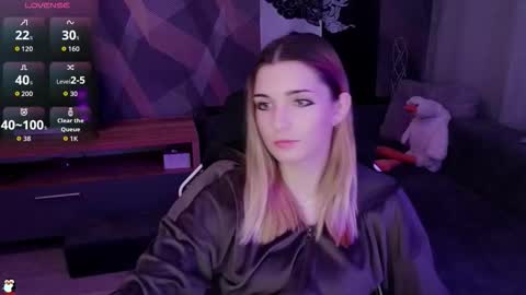 sandy_belle88 online show from 11/12/25, 07:57