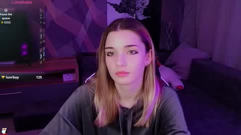 sandy_belle88 online show from 11/19/25, 09:15