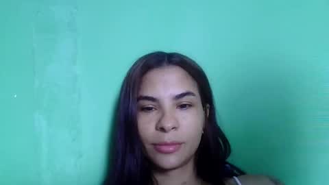 Snapshot of sandycrus112021 chatting on 01/05/25, 05:30 sandycrus112021 online show from 01/05/25, 05:30
