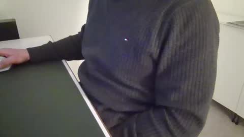 sandydk online show from 02/17/25, 08:47