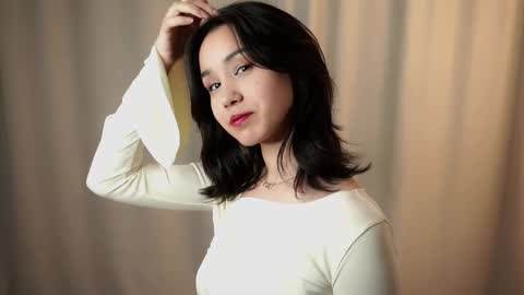 Snapshot of sandyhaggen chatting on 11/09/25, 08:07 Aoi online show from 11/09/25, 08:07