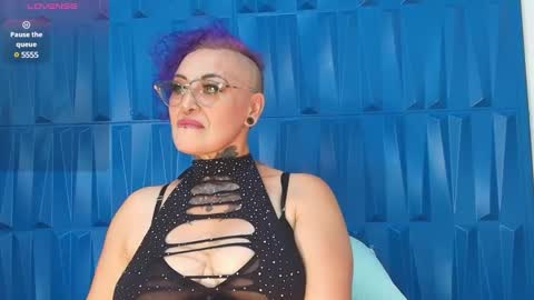 Snapshot of sandyrosee_ chatting on 01/27/25, 04:11 Sandy Rose online show from 01/27/25, 04:11