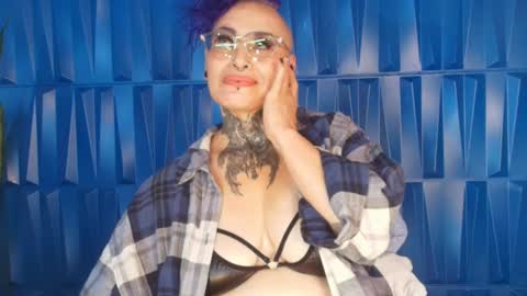 Snapshot of sandyrosee_ chatting on 02/19/25, 08:20 Sandy Rose online show from 02/19/25, 08:20