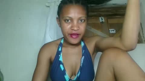 sanelie09 online show from 11/12/25, 09:21