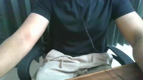 Snapshot of sanjuu2025 chatting on 10/13/25, 12:49 sanjuu online show from 10/13/25, 12:49