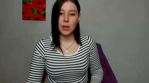 karina online show from 12/22/25, 06:43