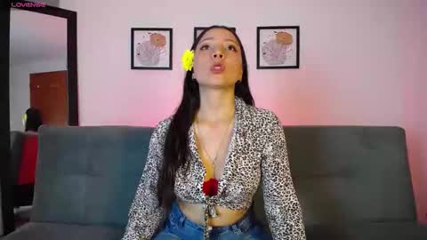 Sansa Stark online show from 12/13/25, 11:21