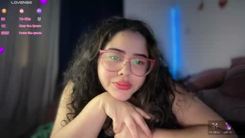 Snapshot of sansaleya69 chatting on 06/24/26, 02:10 sansaleya online show from 06/24/26, 02:10