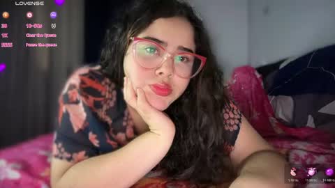 Snapshot of sansaleya69 chatting on 07/17/26, 03:57 sansaleya online show from 07/17/26, 03:57
