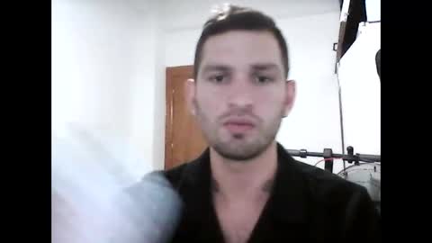 Snapshot of santi886882 chatting on 02/20/26, 04:51 santi886882 online show from 02/20/26, 04:51