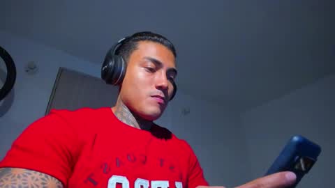 Santi Ferrer online show from 03/17/26, 01:43