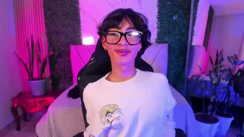 SANTY online show from 04/22/26, 02:58