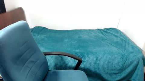 Snapshot of santi_ss chatting on 09/20/25, 01:39 santi_ss online show from 09/20/25, 01:39