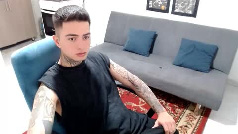 Snapshot of santi_ss chatting on 12/19/25, 03:41 santi_ss online show from 12/19/25, 03:41