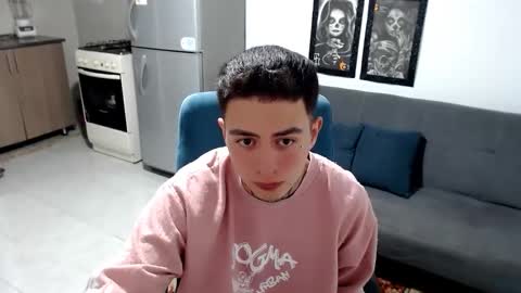 Snapshot of santi_ss chatting on 01/06/26, 12:58 santi_ss online show from 01/06/26, 12:58