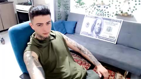 Snapshot of santi_ss chatting on 02/04/26, 03:51 santi_ss online show from 02/04/26, 03:51