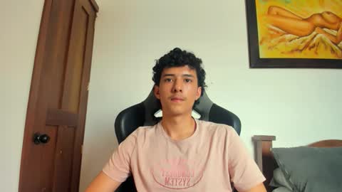 santi_twink19 online show from 10/22/25, 07:35