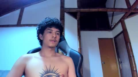 santi_twink19 online show from 02/27/26, 05:40