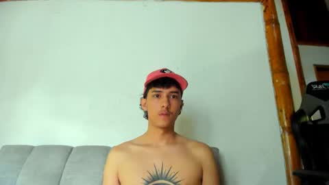Snapshot of santi_twink19 chatting on 05/26/26, 02:46 santi_twink19 online show from 05/26/26, 02:46
