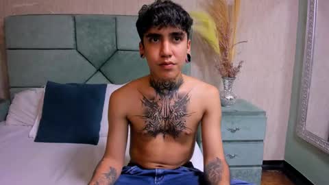 SantiAbader online show from 11/16/25, 12:27