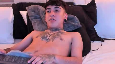 SantiAbader online show from 12/05/25, 07:28