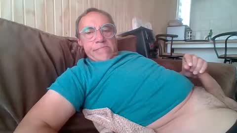 Snapshot of santiago_n chatting on 04/07/26, 04:07 santiago_n online show from 04/07/26, 04:07