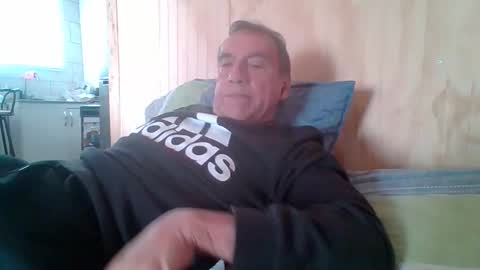 Snapshot of santiago_n chatting on 05/08/26, 03:50 santiago_n online show from 05/08/26, 03:50