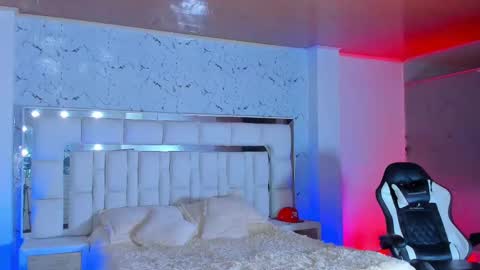 Santi Reyes online show from 10/21/25, 11:27