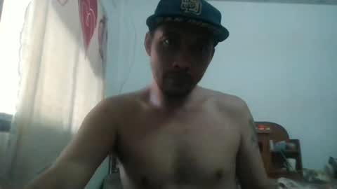 santichai561323 online show from 02/07/26, 05:44