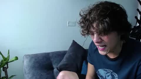 Santii online show from 12/13/24, 08:15