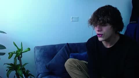 Santii online show from 12/14/24, 06:52