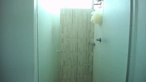 Santii online show from 12/19/24, 12:23