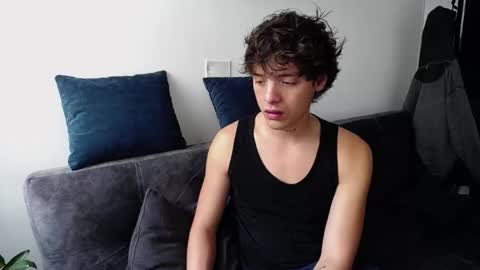 Santii online show from 12/28/24, 03:59