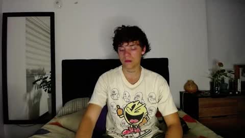 Santii online show from 12/30/24, 11:38