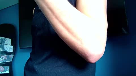 Santii online show from 02/02/25, 05:15