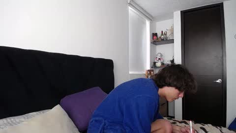 Santii online show from 03/04/25, 03:15