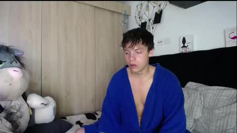 Santii online show from 11/06/25, 10:10