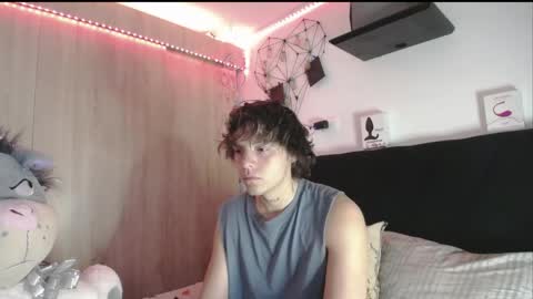 Santii online show from 04/15/26, 12:12